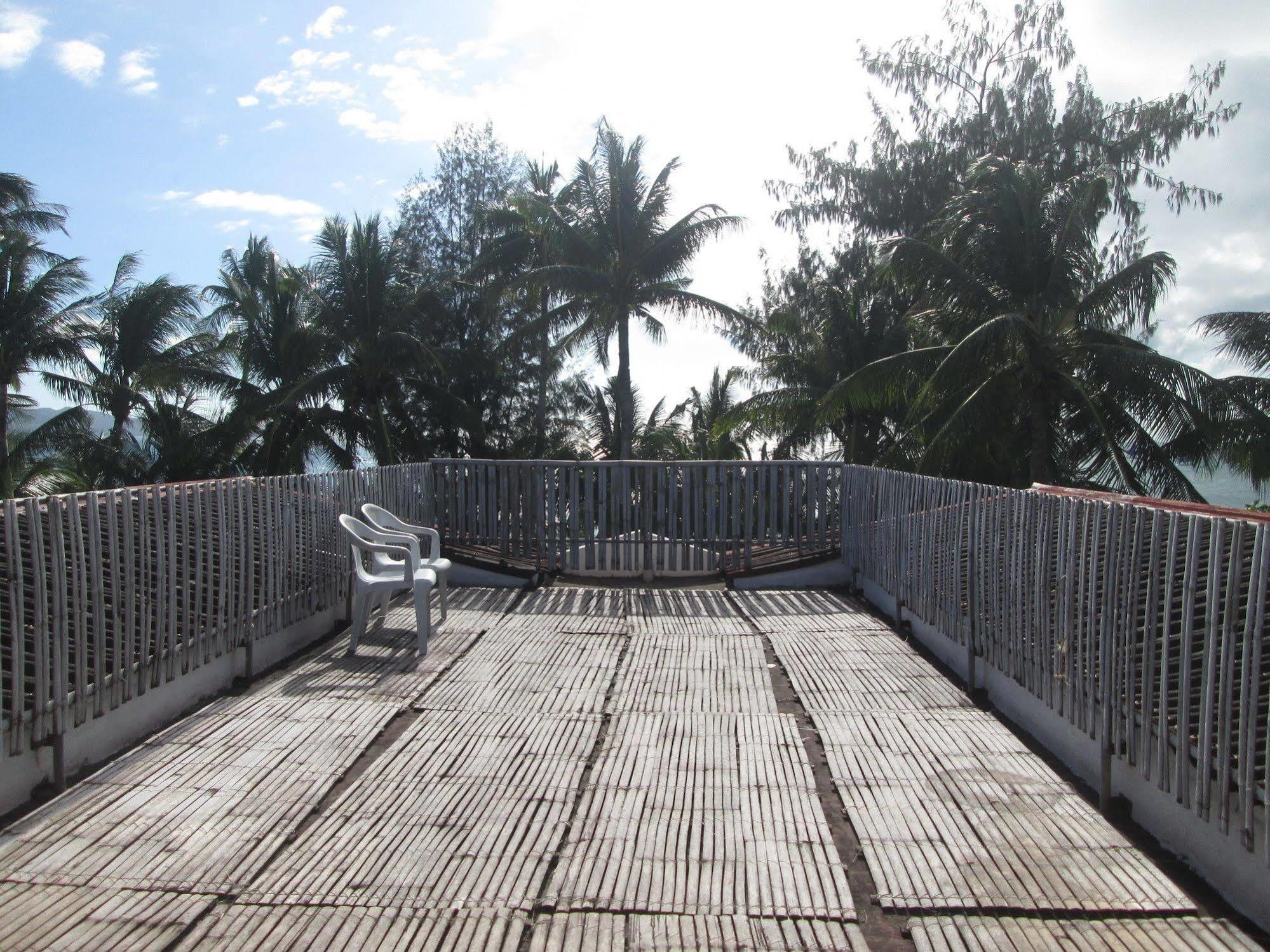 Sulu Plaza Hotel Manoc-Manoc Exterior photo