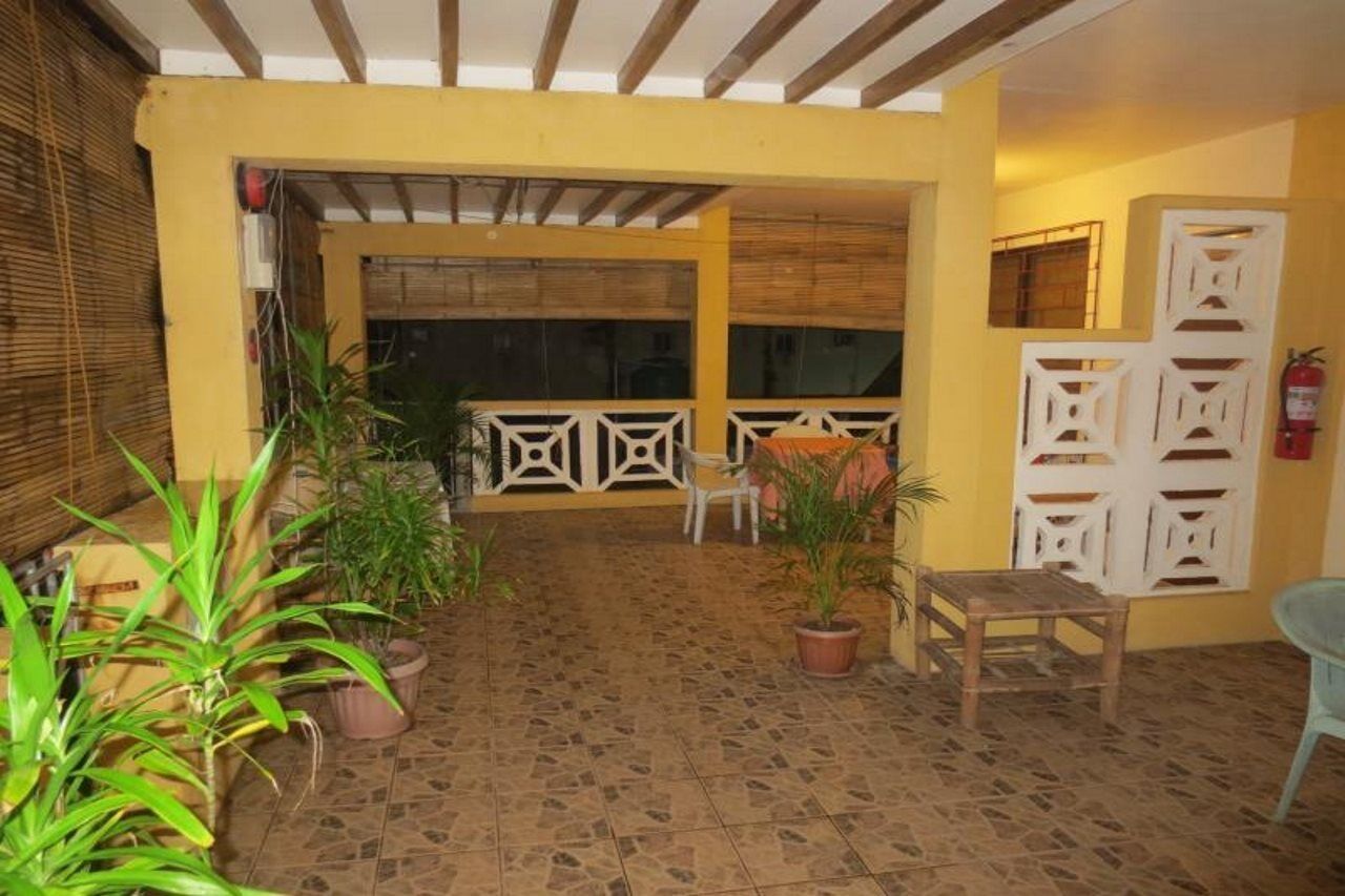Sulu Plaza Hotel Manoc-Manoc Exterior photo